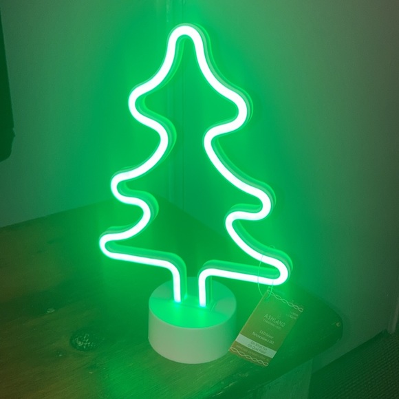 NWT 11” Battery Operated LED Light Up Neon Green Christmas Tree Decoration Light - Picture 13 of 14